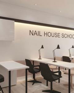 Фотография Nail House 0